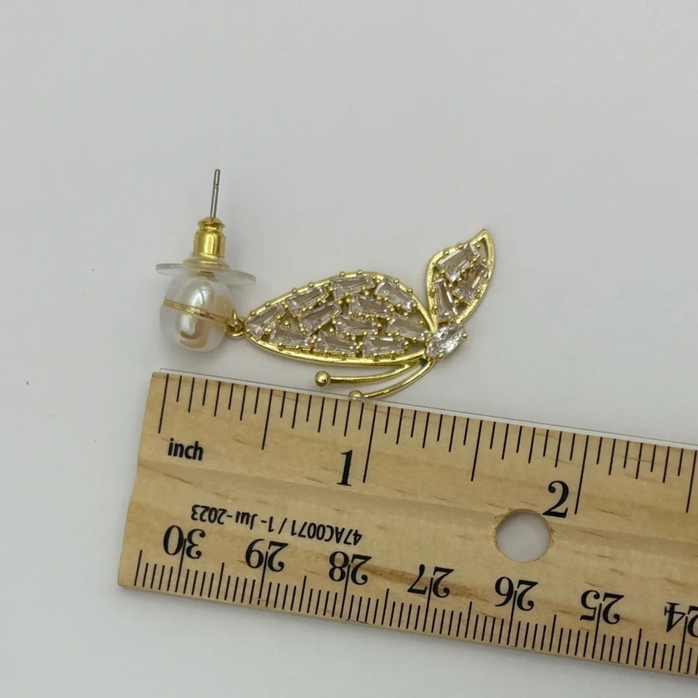 Eye Candy Gold Butterfly Earrings with CZ Stones and Pearlesque Hearts New